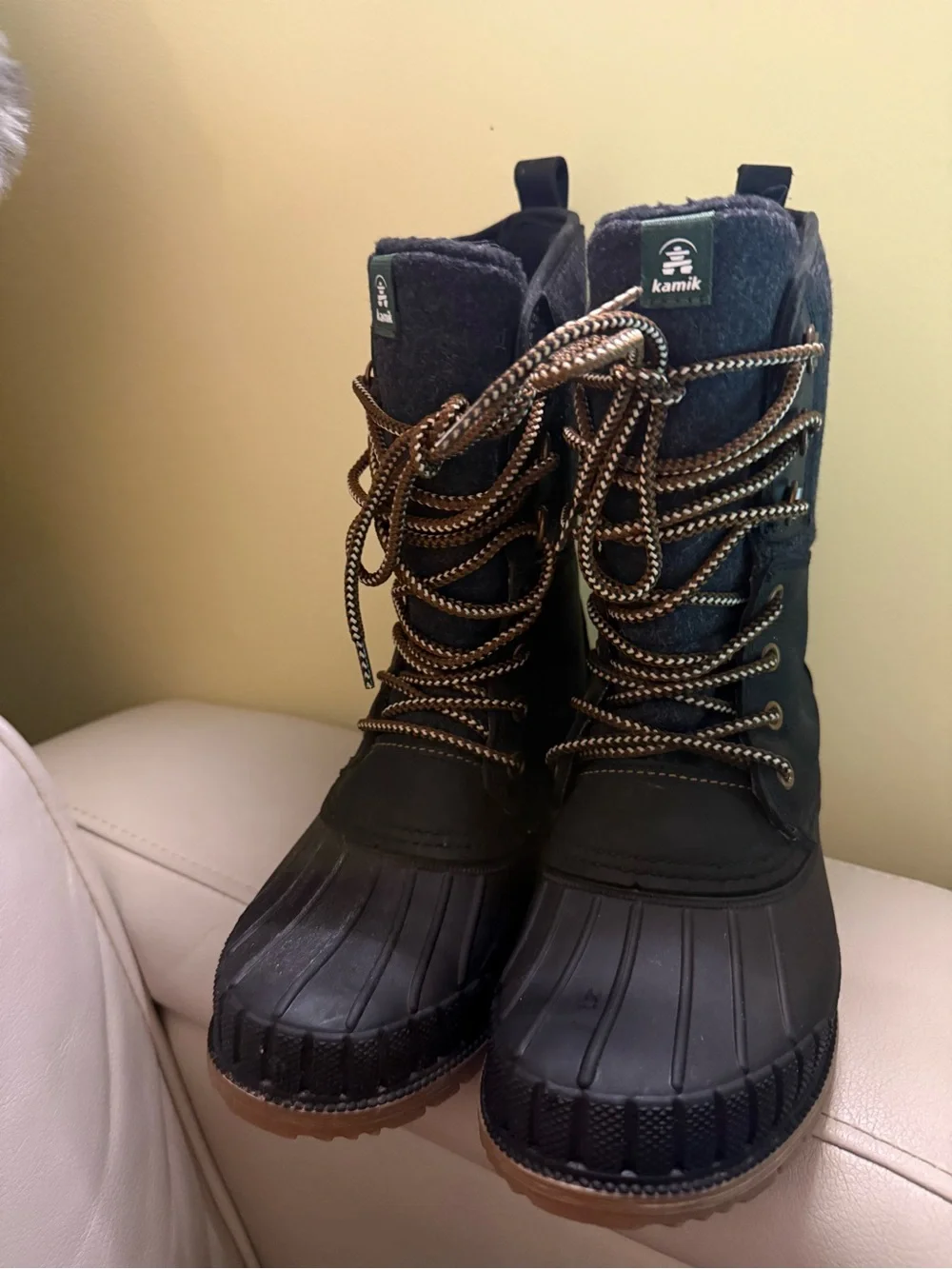 Kamik Black and Brown Lace-Up Cold-Weather Boots